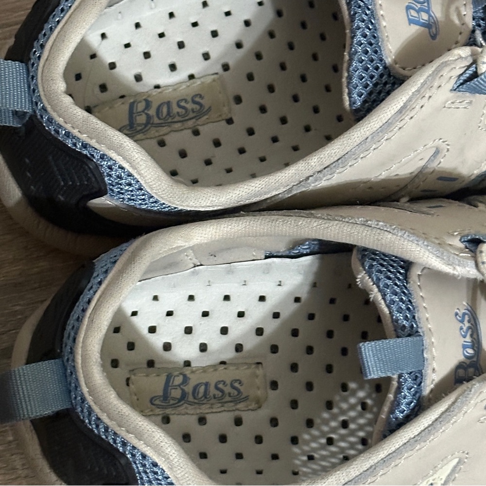 Bass Women's Seminole Water Shoes, Size 7.5M Blue Cream EUC - Picture 5 of 7